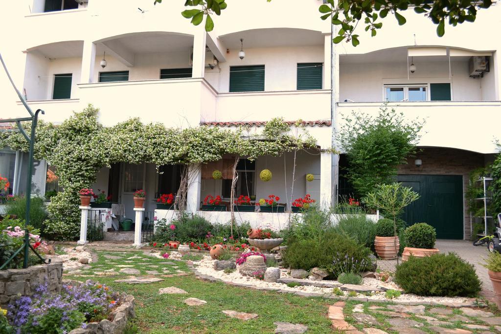 Apartments Meri Задар Экстерьер фото